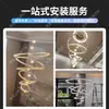 Diseño de iluminación para villas y apartamentos dúplex, incluyendo salas de estar, comedores y dormitorios, con candelabros de cristal y un esquema de iluminación completo para toda la casa.