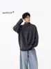 Suéter Pulôver de Gola Alta com Design de Botão Irregular para Outono e Inverno Masculino, Marca Tendência Estilo Coreano, Top de Tricô Cool e Despojado