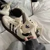 Tênis Feminino Capitã de Time de Baseball Sapatos Brancos Coleção Nova Primavera e Verão 2025 Casual Versátil Respirável Moda Estudantil Tênis com Solado Macio