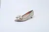 Socialité punta pedrería trébol de cuatro hojas tacones altos para mujer tacón de aguja pies que no se cansan boca poco profunda zapatos de una sola capa ceremonia de boda zapatos para mujer