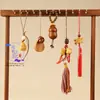 Llavero Colgante Creativo Tallado Natural de Sándalo con Cabeza de Dragón, Decoración para Bolso, Artesanías de Madera, Pequeño Regalo para Amigos