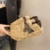 Nova coleção Outono/Inverno 2026: sapatos femininos de algodão com sola grossa, antiderrapantes, forrados com fleece, quentes, mocassins e sapatos forrados com pele de ovelha para mulheres e meninas