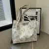 Bolso de un solo hombro para mujer, nuevo estilo chino, para debajo del brazo, estilo coreano, bolso mariposa, bandolera de moda, bolso tote de gran capacidad, nuevo bolso para mujer 2026