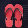 Novas Chinelos Casuais Antiderrapantes Simples para Homens, Verão 2026, para Uso Externo e Praia