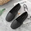 Novas sandálias de corte baixo bico quadrado femininas confortáveis rasas casuais à prova d'água antiderrapantes Tods sapatos de praia para exterior