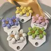 Pendientes de flores de primavera y verano para mujer, con aguja de plata S925, elegantes y femeninos, con pintura en aerosol de metal y cinco hojas.