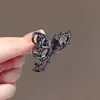 Exquisito Clip de Pinza Pequeño Cola de Pez de Cristal 2024 Nuevo Diseño de Nicho Pinza para el Cabello Pasador Trasero de la Cabeza Clip de Tiburón