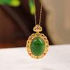 Yilu Plata S925 Plata Esterlina Chapado en Oro Jade Jaspe Hetian Retro Ruyi Colgante Hueco de Fideos de Huevo Lujo Ligero Colgante de Zirconio