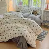 Juego de ropa de cama de cuatro piezas estampado de terciopelo de leche de alta densidad, terciopelo de leche engrosado de doble cara, ropa de cama de otoño/invierno, grandes cantidades en stock