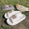 Nuevas Pantuflas de Alta Gama para Mujer, Verano Interior Hogar, Suela Gruesa Antideslizante, Nuevas Pantuflas para Exterior