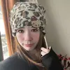 Gorro de Lana Engrosado Suelto Lindo de Gato con Estampado de Leopardo para Mujer en Otoño e Invierno, Gorro Pequeño de Punto con Circunferencia de Cabeza Grande, Gorro Cálido de Felpa Baotou