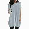 Camiseta Simples de Manga Curta Europeia e Americana para Mulheres em Estoque Camiseta Casual para Usar por Baixo Amazon Verão Gola Redonda Bolso com Aba Calças Top de Comprimento Médio