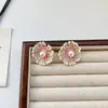 Pendientes Grandes de Flor Exagerada Estilo Vintage Ligero Mediados de Siglo Elegantes de Nicho Pendientes de Diseño de Alta Gama para Mujer