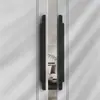 Puerta de Madera Estilo Chino Manija Grande Hotel Habitación Privada Puerta Corredera Doble Batiente Manija Puerta de Cristal Sin Marco Minimalista