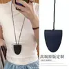 Colar Pingente Bolsa de Couro Coreana Simples Cruzamento Nicho Moda Temperamento Joias de Alta Qualidade para Mulheres