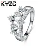 Anillos de Corona Europeos y Americanos Transfronterizos, Chapados en Oro Blanco, Joyería para Parejas Incrustada con Diamantes, Accesorios Creativos Anillos al por Mayor
