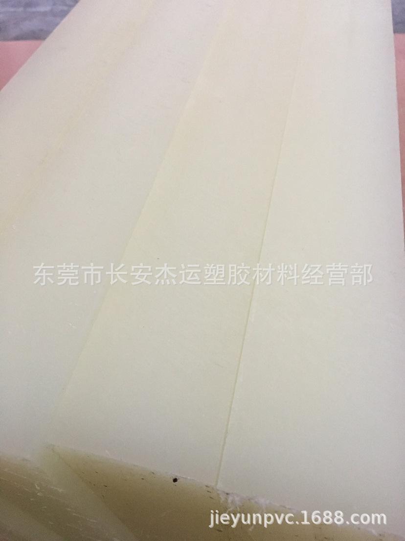 DB1E7794-3A13-43DA-AD99-A4DD37