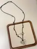 Colar de Corda Trançada Simples Coreana com Pingente de Metal Design de Nicho Colar de Filhote de Dachshund Acessório de Pescoço Versátil e na Moda