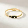 Novo Preço Especial de Fábrica Titânio Aço Inoxidável Zircônia Incrustada Alta Qualidade Cor Pulseira Moda Feminina Formato C Tendência Pulseira de Casal