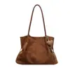 Bolsa Tote Grande de Camurça e Pelúcia para Outono/Inverno 2026 Feminina Casual Simples Versátil Fashionável de Ombro Único