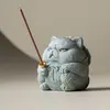 Base Portainciensos de Tendencia Nacional Estilo Chino, Adorno de Incienso para el Hogar, Quemador de Incienso Creativo Gato Viejo Pescando de Arenisca Verde, Decoración de Escritorio