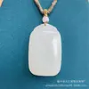 Venta al por mayor de fábrica jade afgano natural grasa de oveja blanco nada tarjeta colgante marca de pan boca verde amarilla paz nada tarjeta