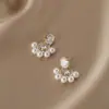 Pendientes de Perla de Imitación de Alta Gama Franceses para Mujer 2024 Nuevos Pendientes Calientes Nicho Retro Sentido de Diseño Único Joyería para Orejas