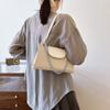 Bolso de mano francés con cadena de nicho para mujer, novedad de verano 2024, bolso de mano moderno, bolso cruzado sencillo y combinable.