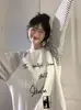 Top Casual Feminino Vintage Listrado Versátil de Manga Longa com Gola Redonda Color-Blocking com Estampa de Letras de Marca Tendência Soltinho