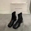 Botas de Cano Curto com Salto Grosso Novas 2026, Bico Quadrado Retrô, Zíper Lateral, Design de Nicho Chelsea, Botas de Salto Alto Emagrecedoras e Versáteis para Mulheres