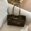 Bolsa Coreana de Grande Capacidade para Mulheres 2025 Nova de Alta Qualidade Acessível Luxo Nicho Bolsa de Ombro Moda Versátil Bolsa Tote para o Dia a Dia