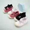 Zapatos de Lona Antipatadas de Punta Cerrada de Moda para Niños y Niñas, Zapatos Bajos de Lona Blanca Casual con Velcro y Suela Suave de TPR para Verano