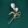 Novo broche de flores de alta qualidade para mulheres, elegante, atmosférico, corsage, leve, nicho de luxo, design de alta qualidade, acessórios para terno