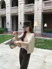 AS OFFICIAL Nuevo Estilo Francés Suave de Principios de Otoño Versátil Estilo Capa Blusa Plegada Falsa de Dos Piezas para Mujer 28716