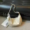 Bolso retro de nicho Shuai Mi Jia para mujer, nuevo de moda otoño 2026, elegante bolso de hombro cruzado de gran capacidad