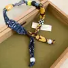 Colar de Rosa em Tecido Levemente Luxuoso Estilo Francês Doce Moda Tendência Corrente de Suéter Design Acessório de Nicho Atacado