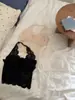 Camisola de encaje con cuello halter para mujer, adecuada para usar debajo de un traje, con copas incorporadas y un hermoso diseño en la espalda, top sin espalda integrado