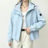 Chaqueta corta con capucha para mujer, estilo coreano de otoño, corte holgado para figuras petite, chaqueta de trabajo casual con cremallera, ropa para mujer