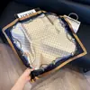 Pañuelo de Seda 70 Cuadrado Moda Coreana de Alta Gama Versátil Profesional Seda Sintética Pequeño Pañuelo de Cuello Estampado Retro Pañuelo de Seda para Mujer