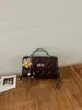 Bolso de mano de cadena de alta gama con patrón de diamantes, diseño nuevo, elegante y moderno, perfecto para ir al trabajo, bolso cuadrado pequeño versátil, se puede llevar como bolso de hombro o bolso cruzado