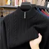 Suéter de hombre con media cremallera antipilling, nuevo estilo de invierno, business casual, engrosado para abrigar, suéter base de punto trenzado para hombre