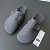 Otoño/Invierno 2026 Zueco de Fieltro Birkenstock Media Zapatilla de Casa para Hombre Suela Suave de Corcho Hebilla Única Pantuflas Birkenstock Retro Casual para Exteriores Zapatos de Hombre