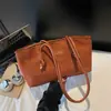 Bolso Retro de Ante de Gran Capacidad 2025 Nuevo Versátil para Viajes Diarios Bolso de Hombro Axila para Mujer Bolso de Mano Tote