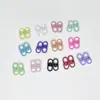 Fábrica de Origen de Broches Giratorios de Figura de Ocho, Galvanizados en Tres Colores, Opcional con Esmalte Sellado, Paquete de 50 Llaveros para Joyería de Aleación de Zinc