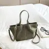 Bolsa Cubo Casual de Gran Capacidad 2026 Bolsa Versátil Bolsa de Mujer Rad Nuevo Estilo Hermosa para el Trabajo Gamuza Hombro Único Simple Retro