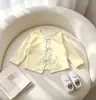 Nuevo Cardigan Dulce y Elegante de Dos Piezas Falsas para Niñas, Temporada de Primavera y Otoño, Moda Coreana para Bebés, Estampado de Lunares, Moño, Top Versátil
