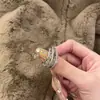 Anillo Abierto Vintage Versátil de Plata con Circonita Microincrustada de Múltiples Capas de Lujo para el Dedo Índice