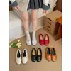 ¡Primer encuentro con la versión de cuero suave de Ji! Zapatos planos de punta redonda con lazo, sentido del diseño, nuevo estilo 2026, no cansan los pies, muestran temperamento