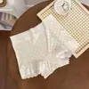 5434 # Calzones tipo bóxer sin costuras para niñas de cintura media con estampado de lunares en crema de alta elasticidad y entrepierna antibacteriana 10A