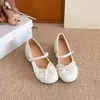 Zapatos Mary Jane Estilo Mujer Tacón Grueso Zapatos Pequeños de Cuero 2026 con Dulce Corte Bajo Francés Zapatos de Una Sola Correa Nuevo Estilo
